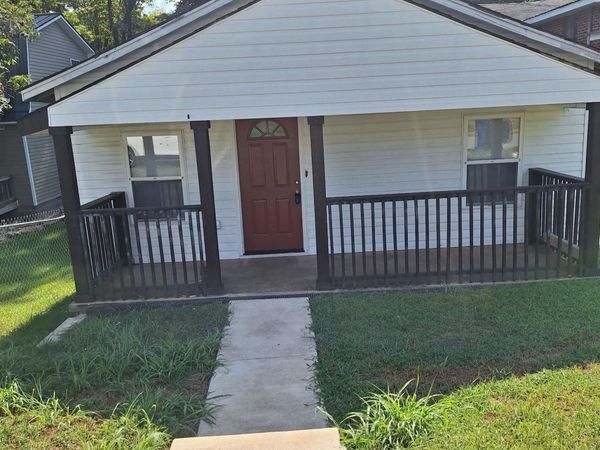 337 Cherokee St, Florence, AL 35630