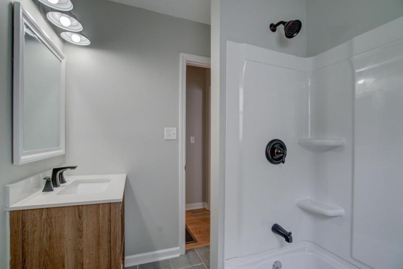 4527 Holly Street Photo 15