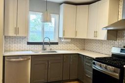 4527 Holly Street photo 4