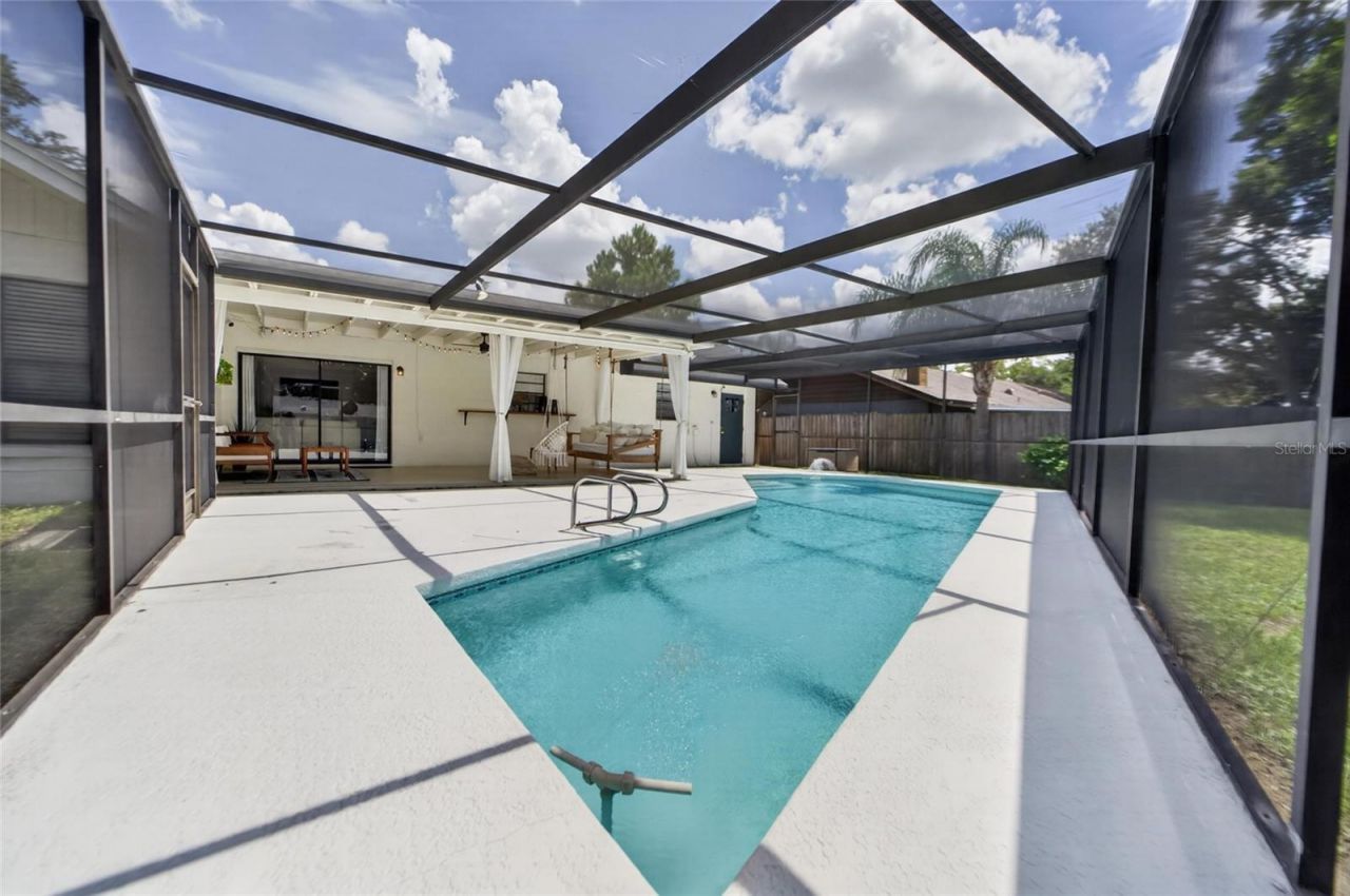 720 Green Cove Drive, Brandon, FL 33510 Photo