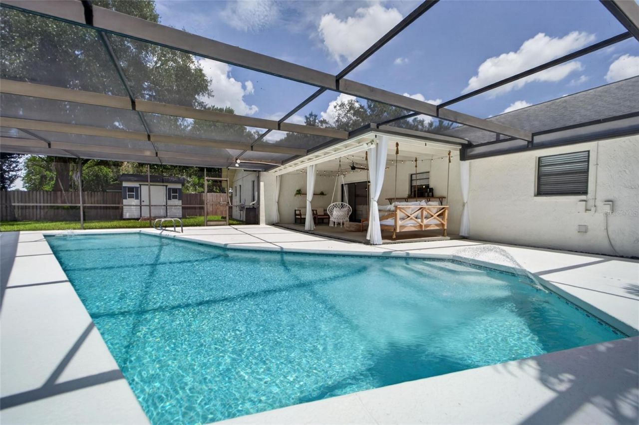 720 Green Cove Drive, Brandon, FL 33510 Photo