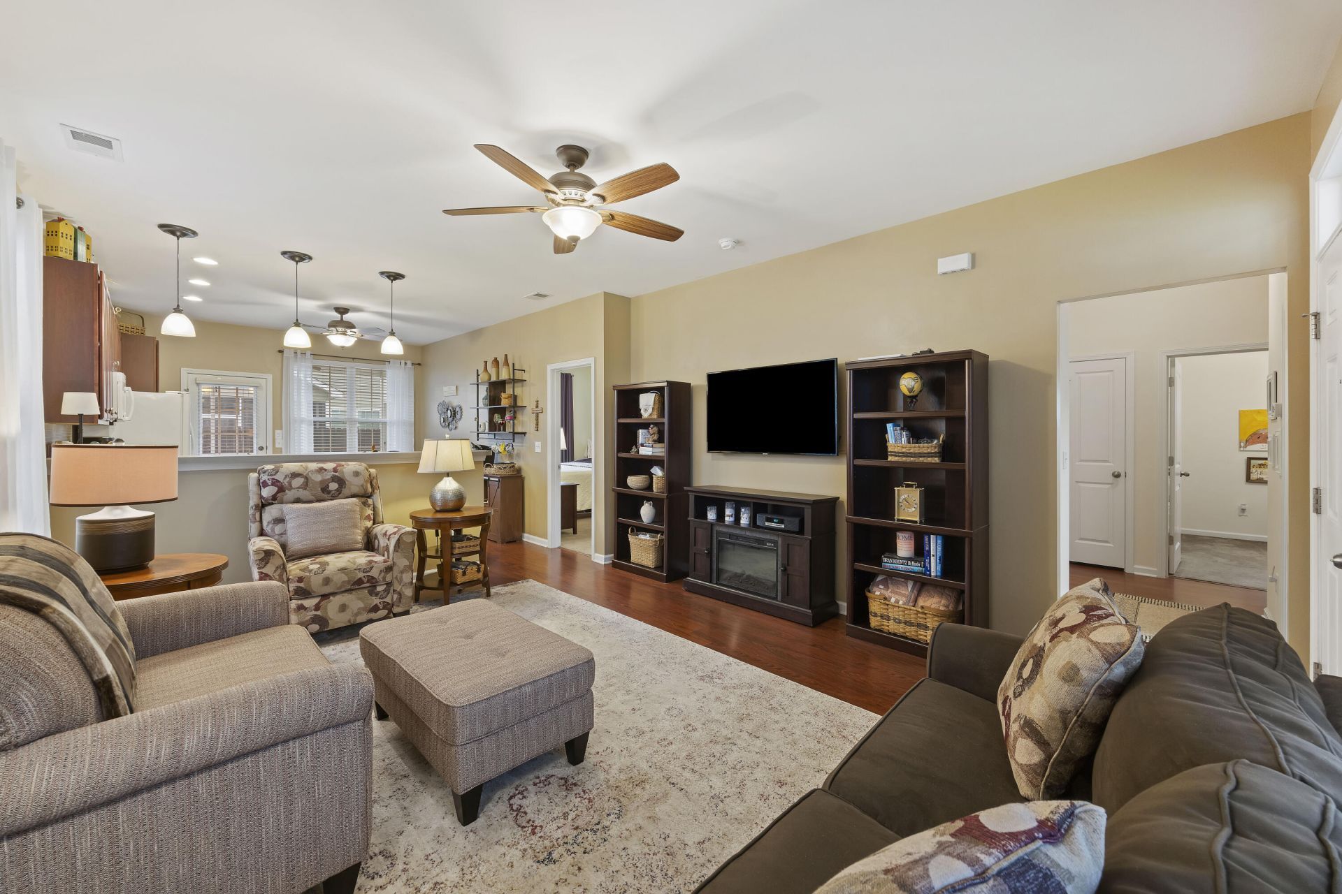 4952 Serene Lane Photo 5