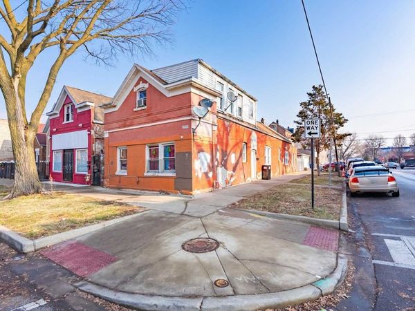 2859 S Homan Avenue , Chicago, IL 60623
