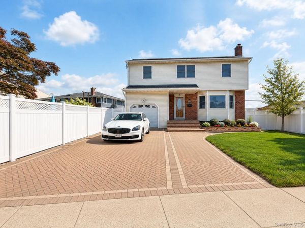 1745 Bellmore Avenue , Bellmore, NY 11710