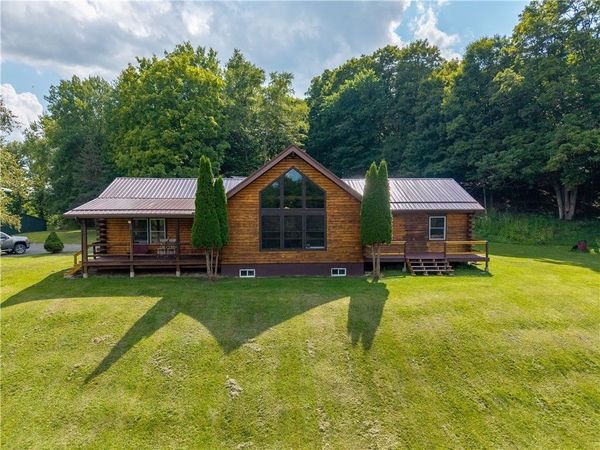 5315 Middle Road , Bath, NY 14810