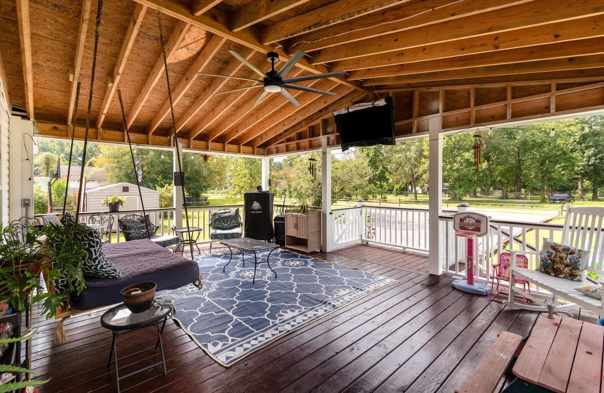 749 Coral Acres Drive Photo 6