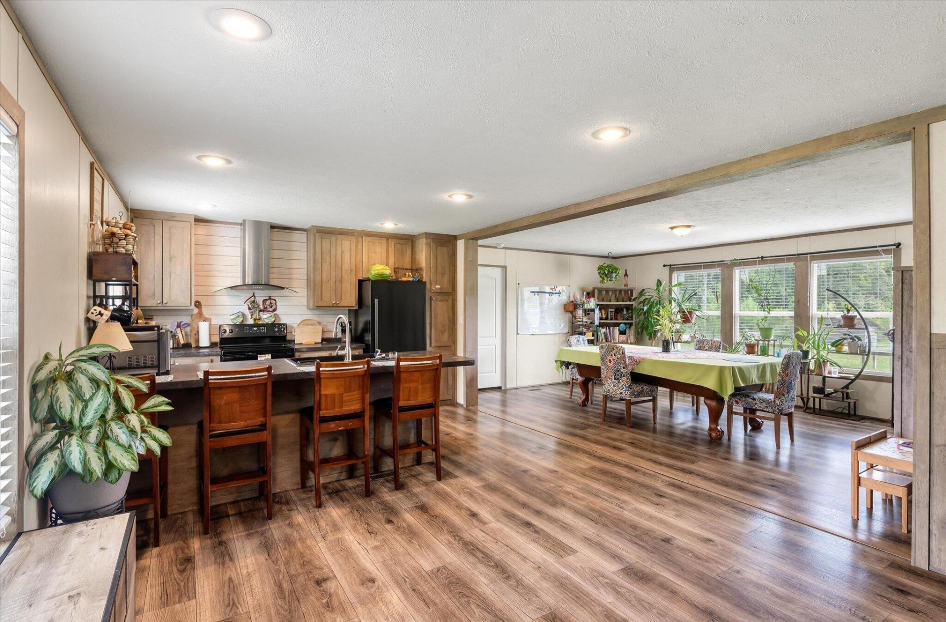 749 Coral Acres Drive Photo 8