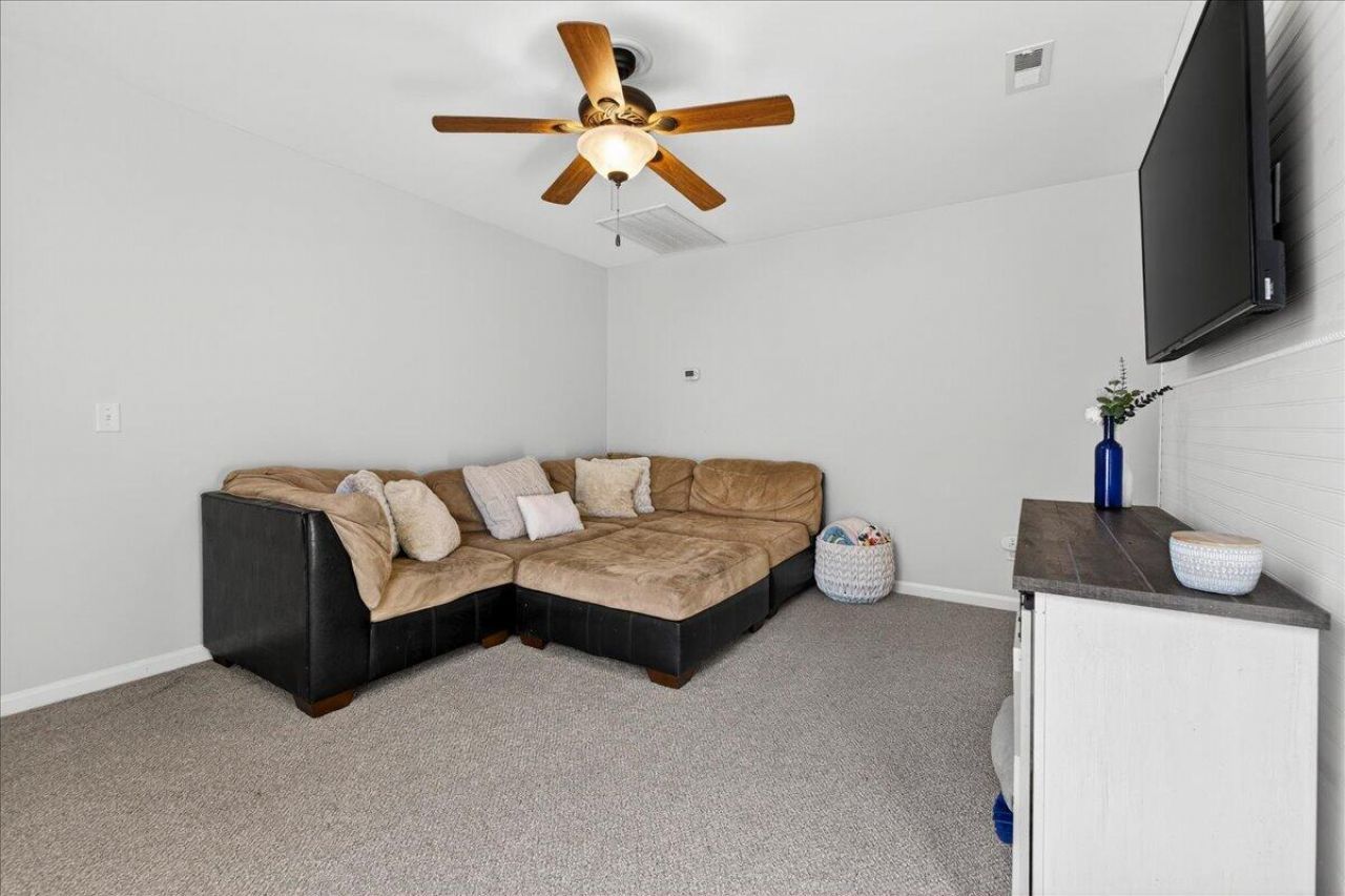 111 Brookhaven Road Photo 19