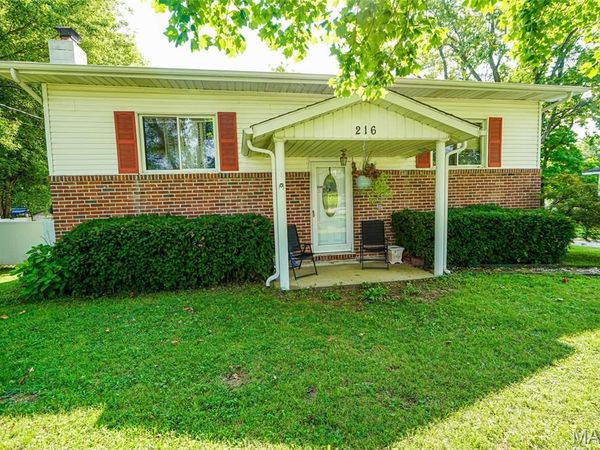 216 S Henderson Street, Park Hills, MO 63601
