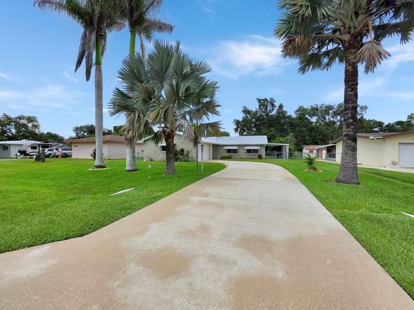 7410 SANTA ROSA Parkway, Fort Pierce, FL 34951