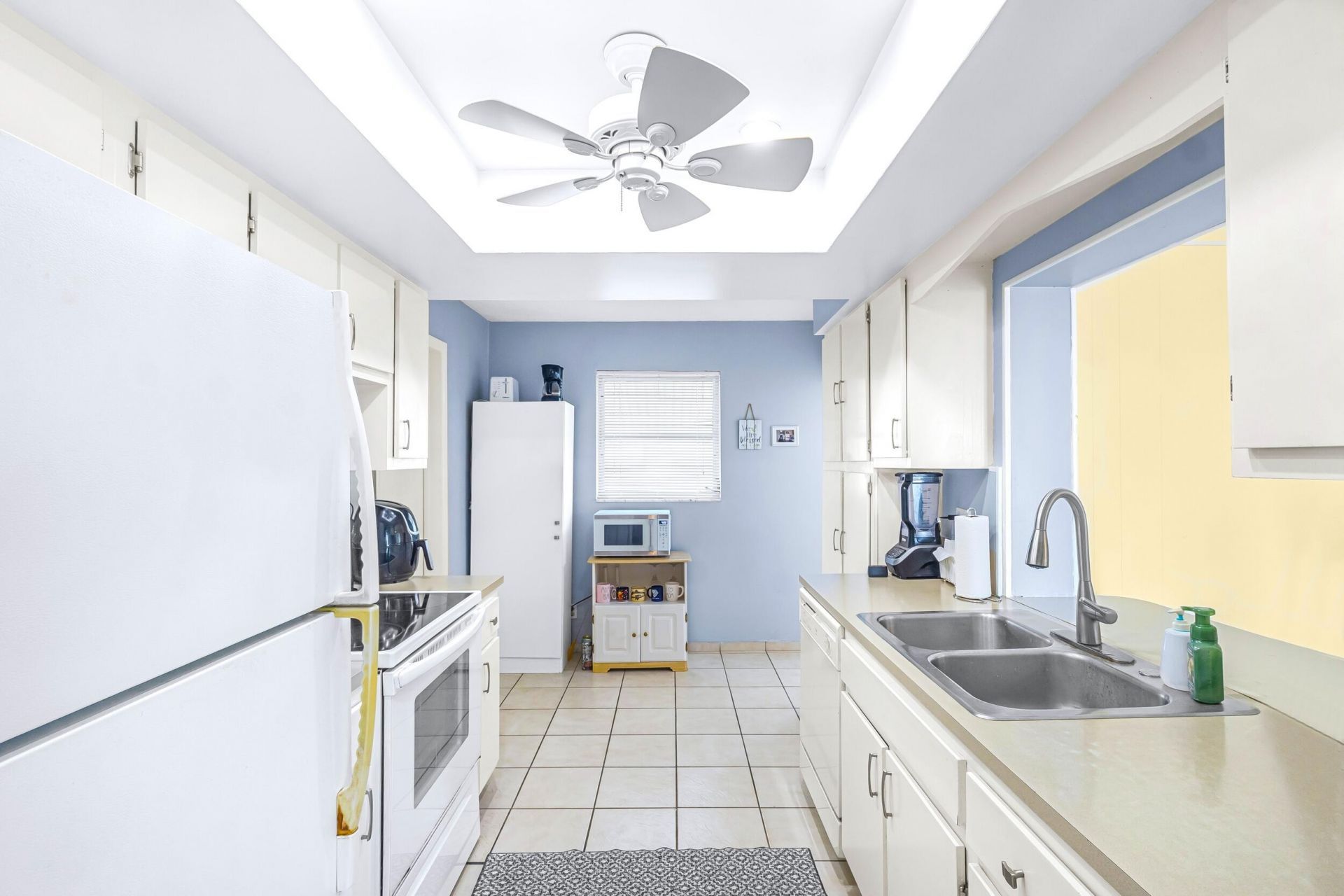 1103 Siesta Avenue, Boynton Beach, FL 33426 Photo