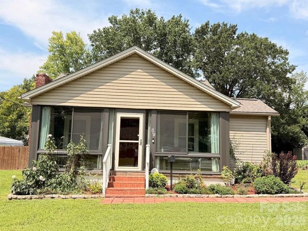 605 Peach Street , Kannapolis, NC 28083