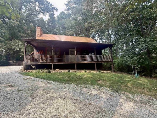 1349 Bellgrade Avenue, Loogootee, IN 47553