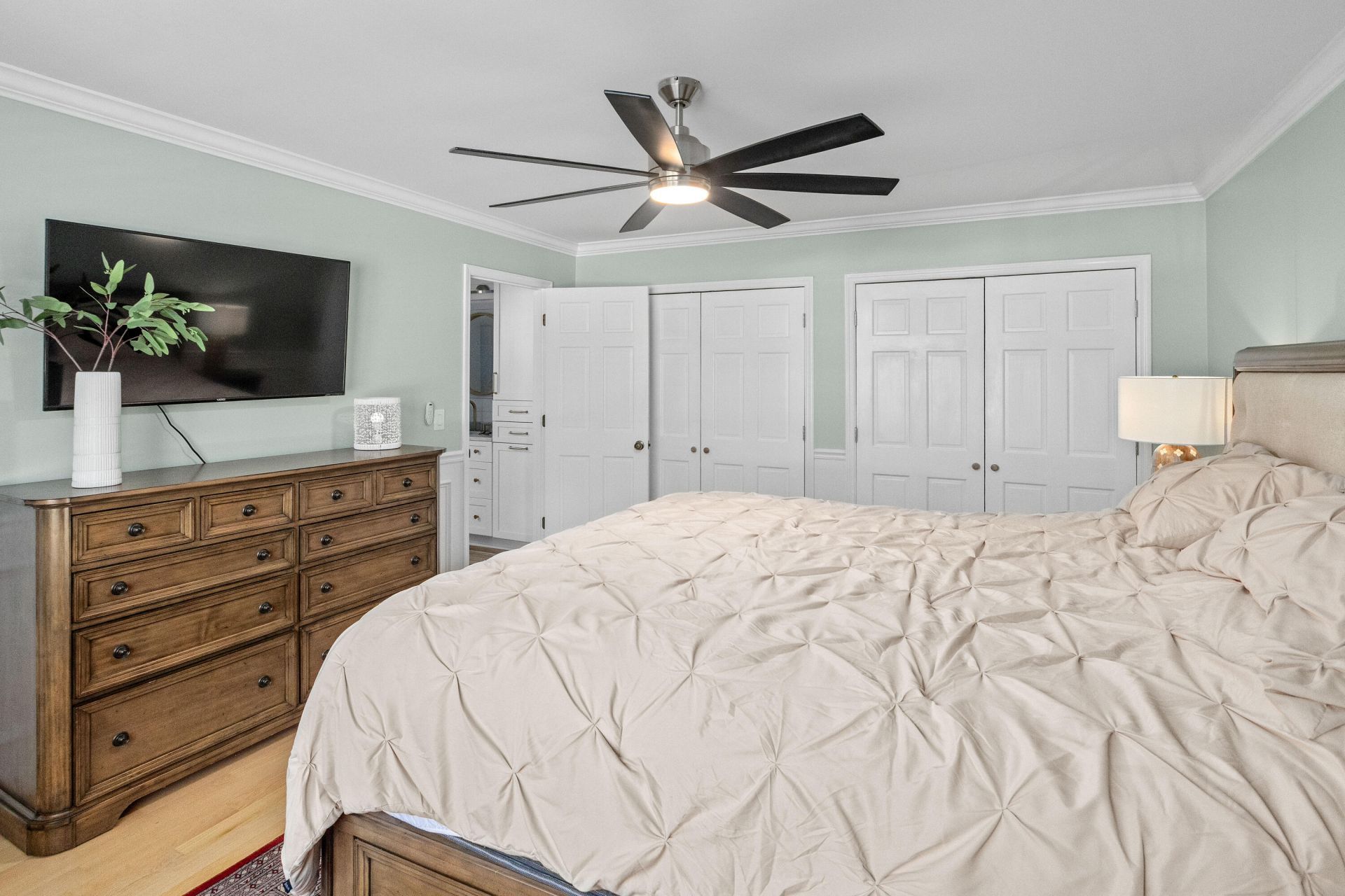 1831 Houghton Drive Photo 34