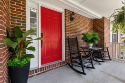 1831 Houghton Drive photo 4