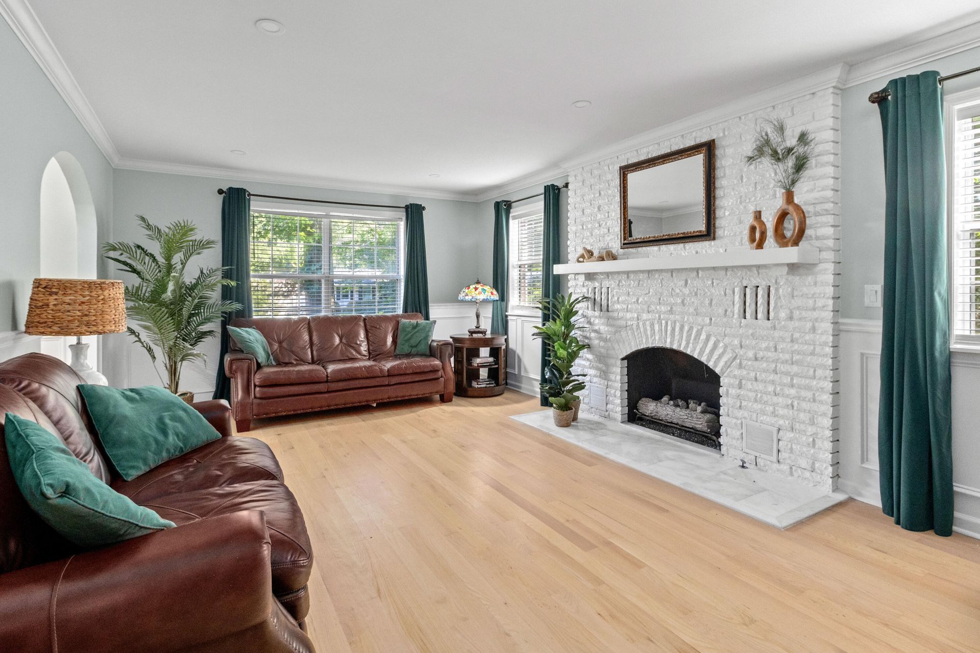 1831 Houghton Drive Photo 6