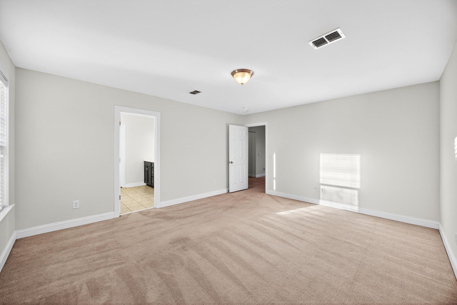 3306 Hartwell Street Photo 31