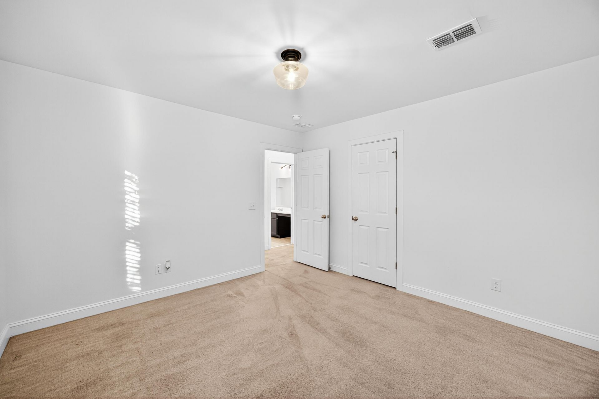 3306 Hartwell Street Photo 41