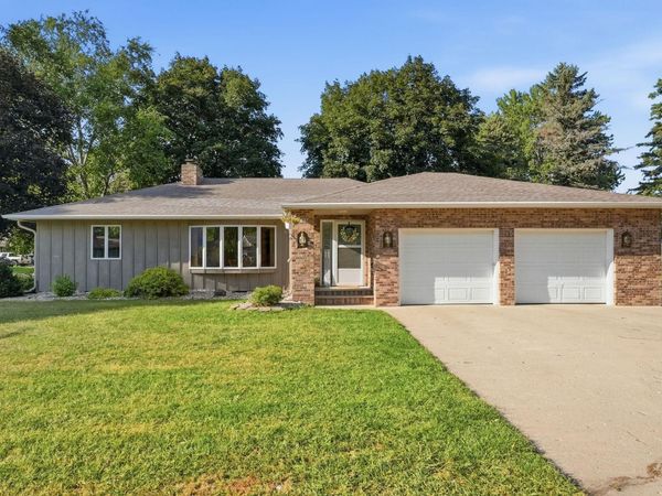 243 E Dahlstrom Avenue , Appleton, MN 56208