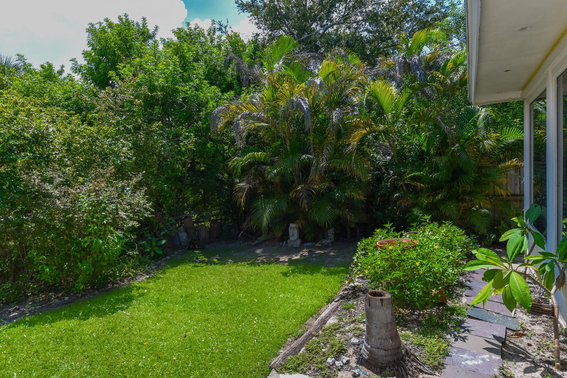 1076 NE Banyan Tree Drive, Jensen Beach, FL 34957 Photo