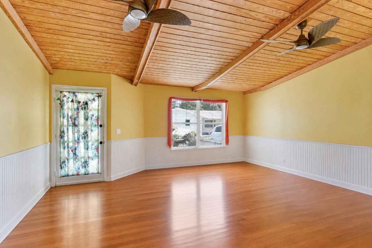 1076 NE Banyan Tree Drive, Jensen Beach, FL 34957 Photo