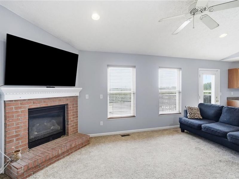 578 Rachel Drive, Hamilton, OH 45013 Photo 12