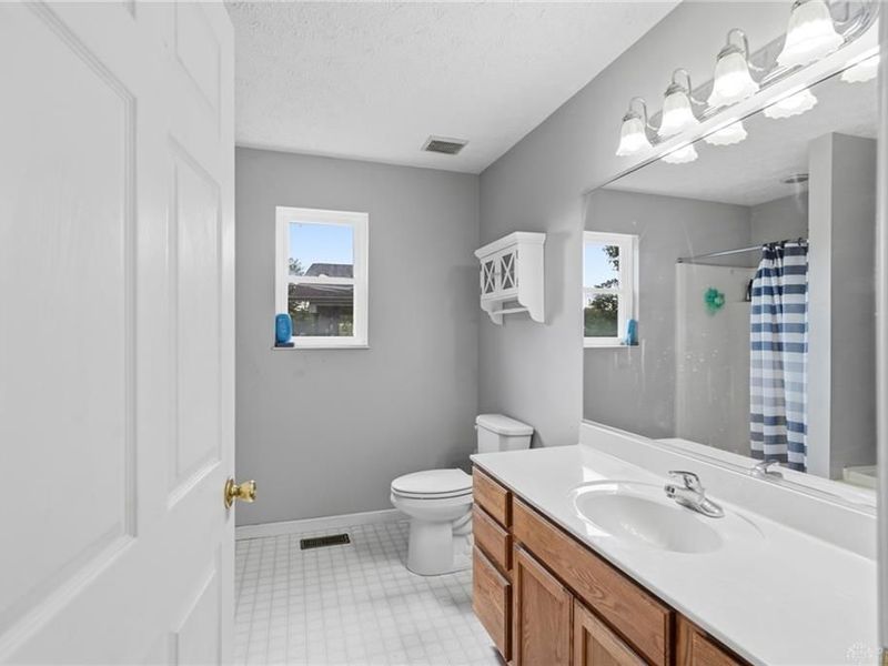 578 Rachel Drive, Hamilton, OH 45013 Photo 33