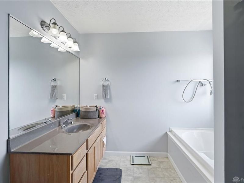 578 Rachel Drive, Hamilton, OH 45013 Photo 39