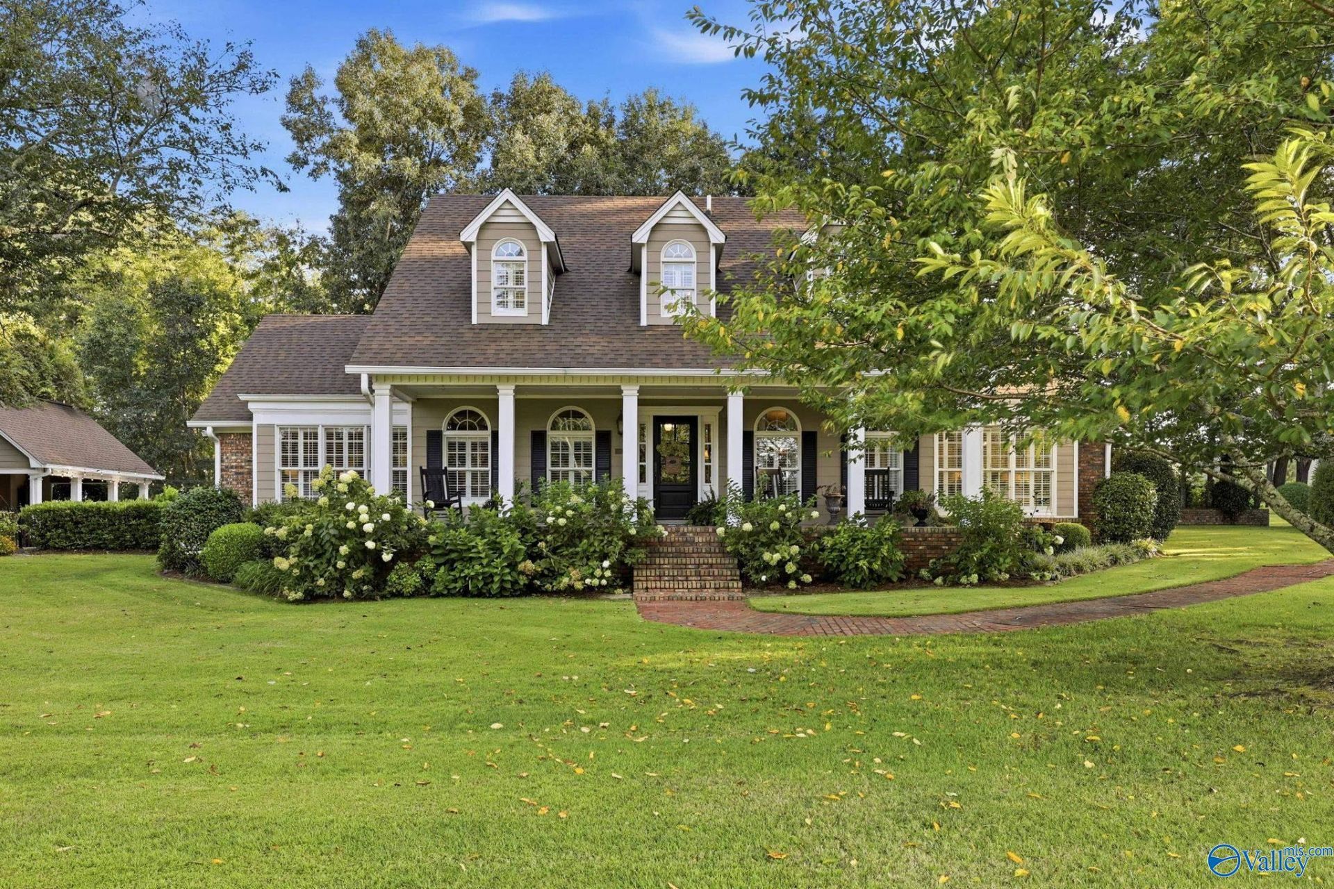 106 Lindo Drive, Boaz, AL 35956 Main Photo