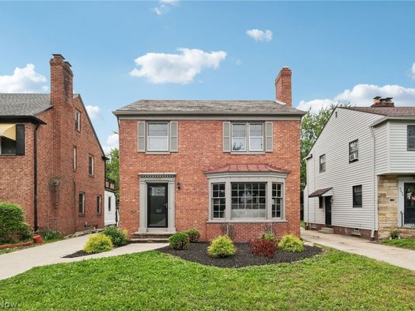 3698 Strandhill Road, Shaker Heights, OH 44122
