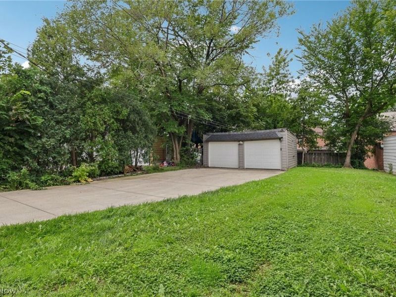3698 Strandhill Road, Shaker Heights, OH 44122 Photo 36