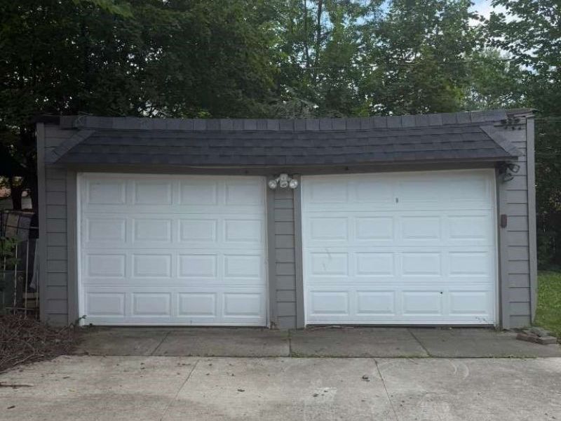 3698 Strandhill Road, Shaker Heights, OH 44122 Photo 4