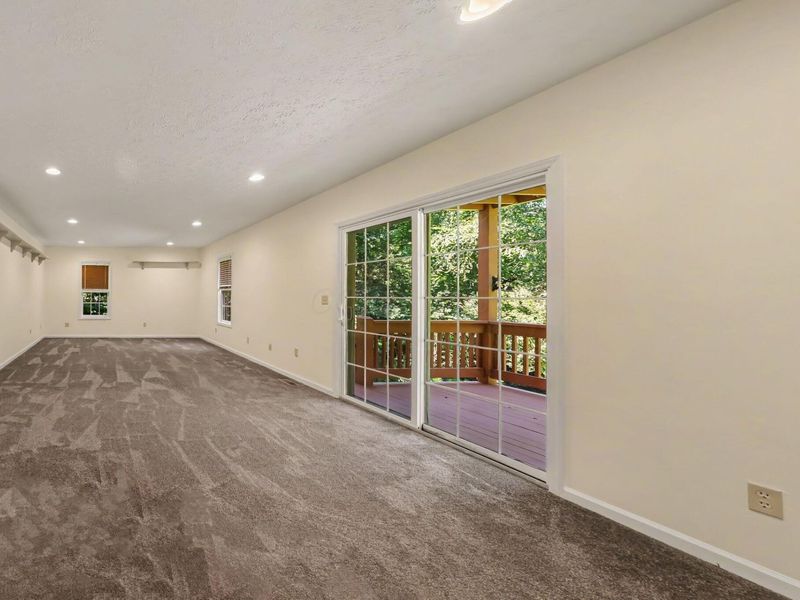 433 Kelly Way, Bellefontaine, OH 43311 Photo 10