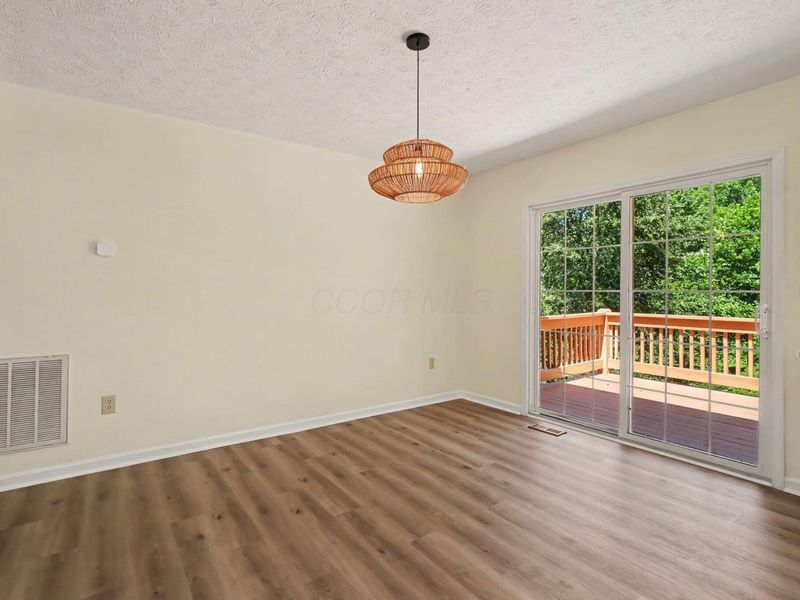 433 Kelly Way, Bellefontaine, OH 43311 Photo 15