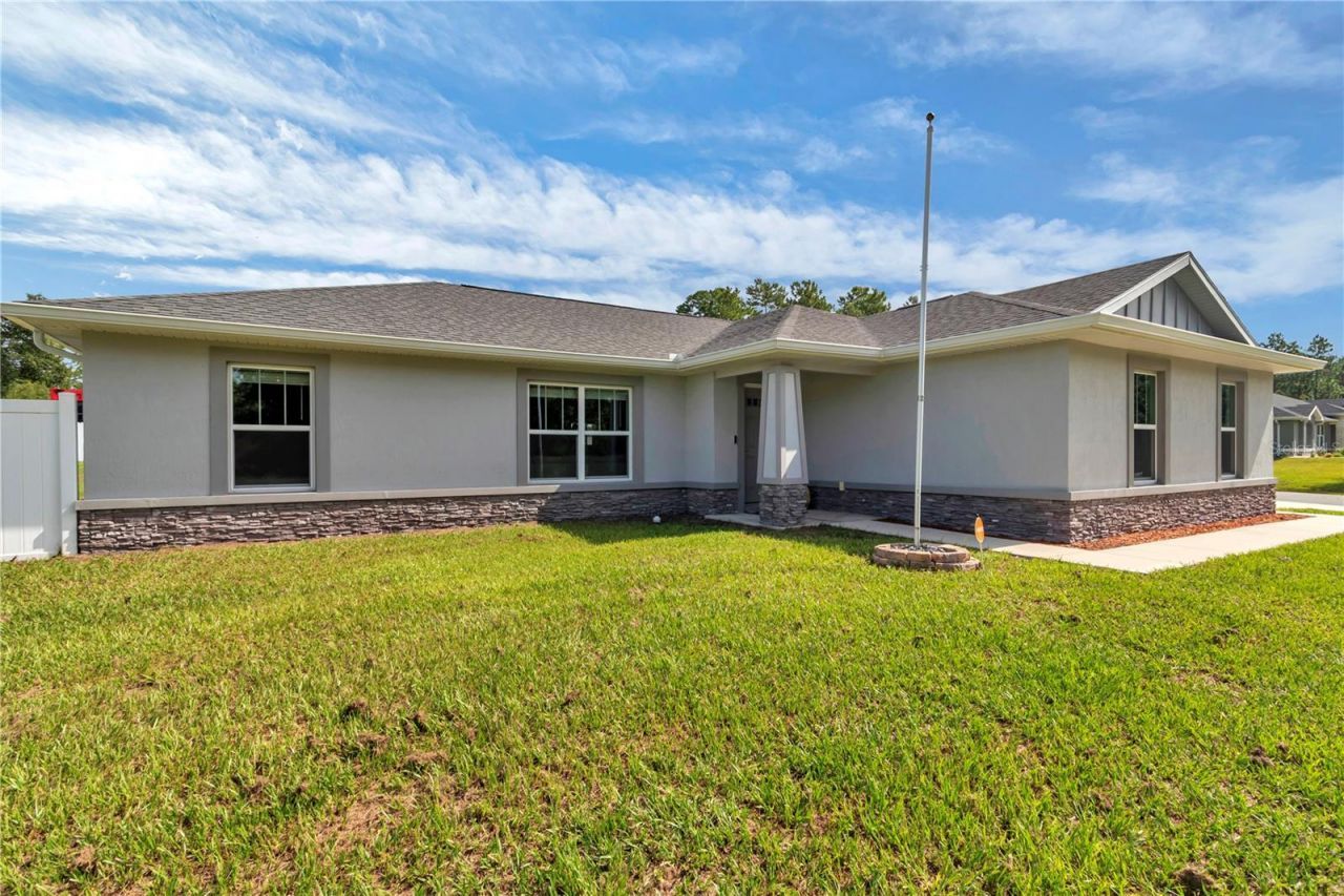 11492 SW 43rd Court , Ocala, FL 34476 Main Photo