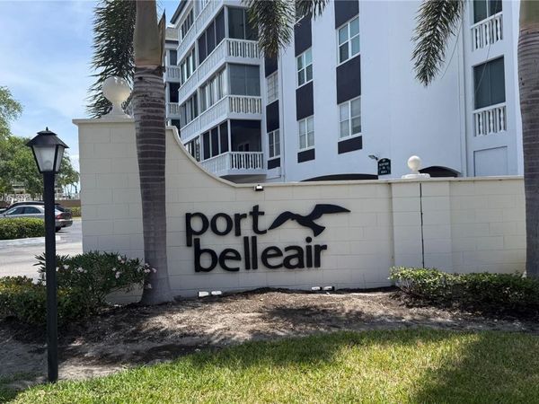 131 BLUFF VIEW DRIVE , Unit 104, BELLEAIR BLUFFS, FL 33770
