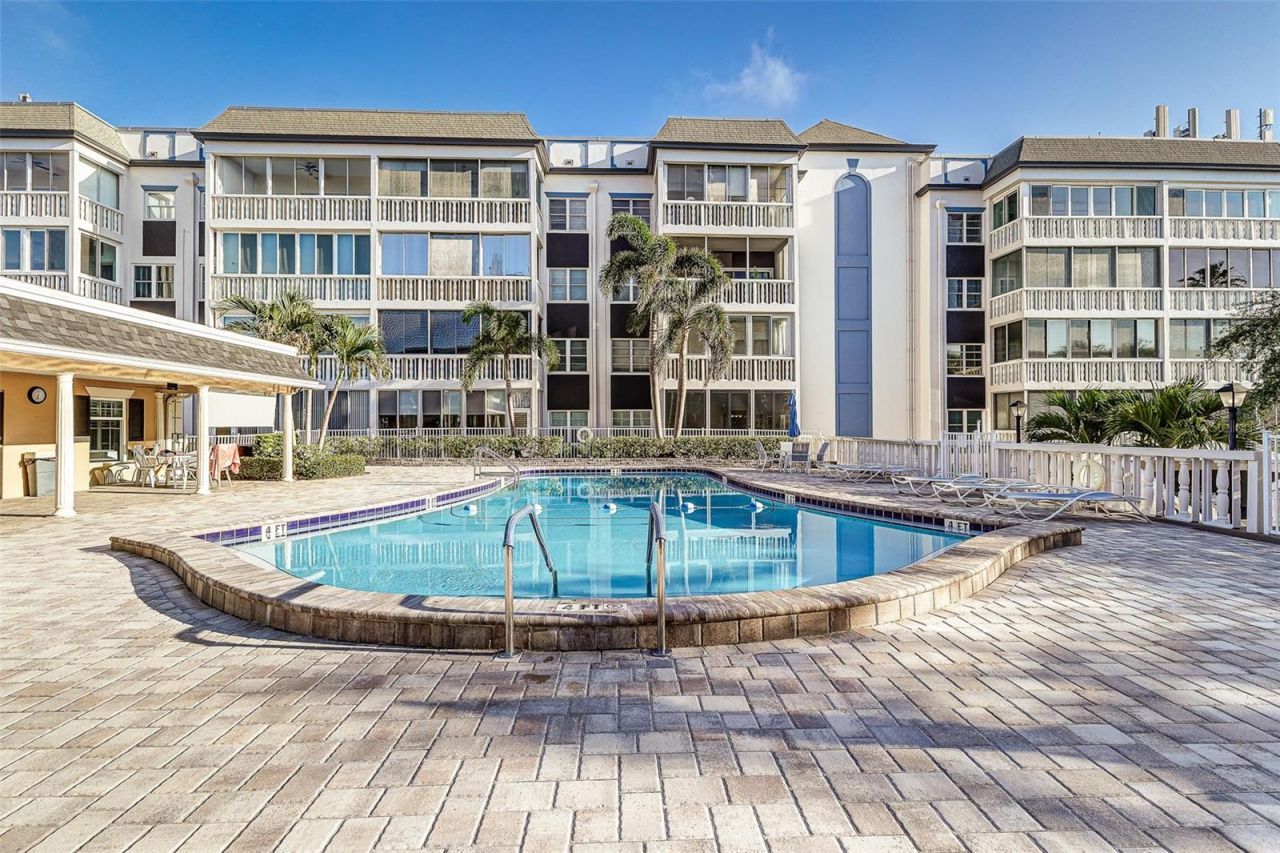 131 Bluff View Drive, Unit 104, Belleair Bluffs, FL 33770 Photo