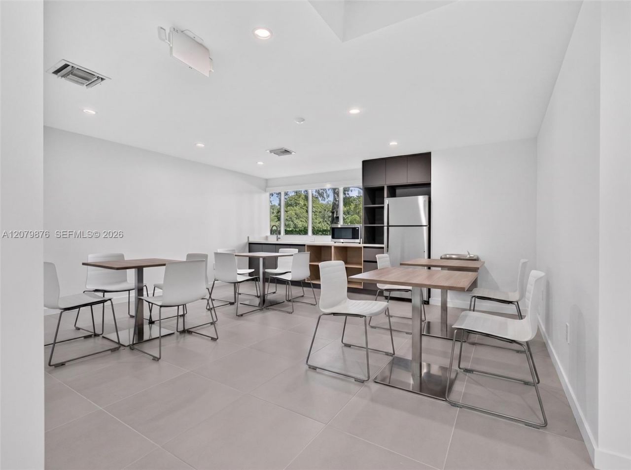 2665 Executive Park Dr, Weston, FL 33331 Photo