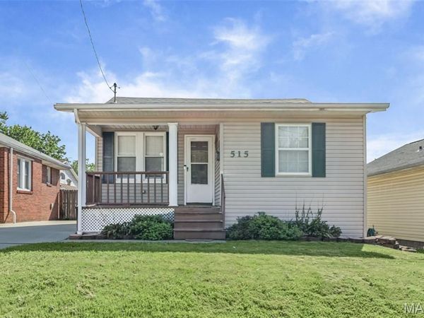 515 Marsh Avenue , Alton, IL 62002