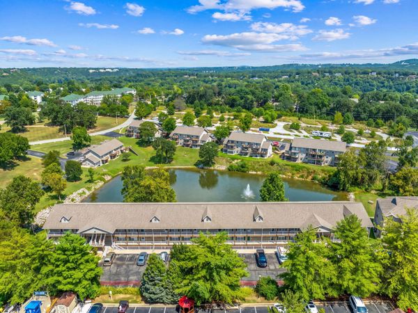 34 Golfshores Drive , Unit 32, Branson, MO 65616