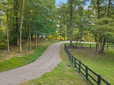 267 Cape Road, Jamestown, KY 42629
