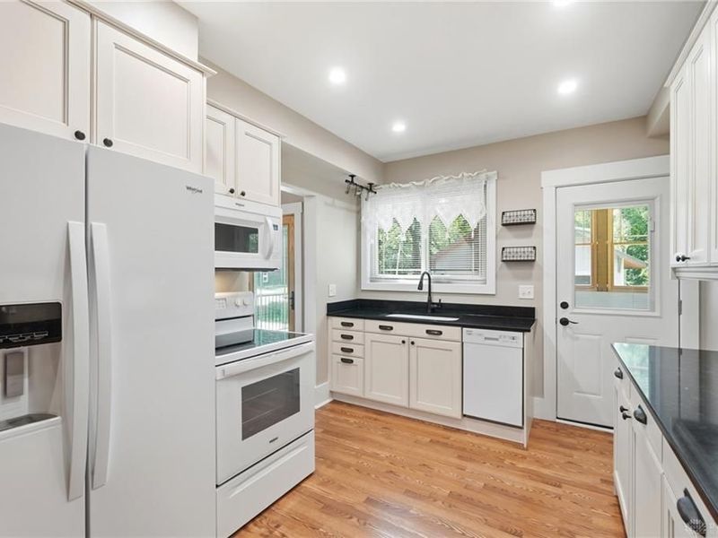 201 W South College Street, Yellow Springs, OH 45387 Photo 27