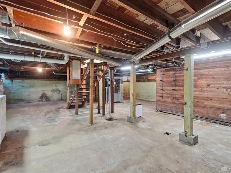201 W South College Street, Yellow Springs, OH 45387 Photo 59