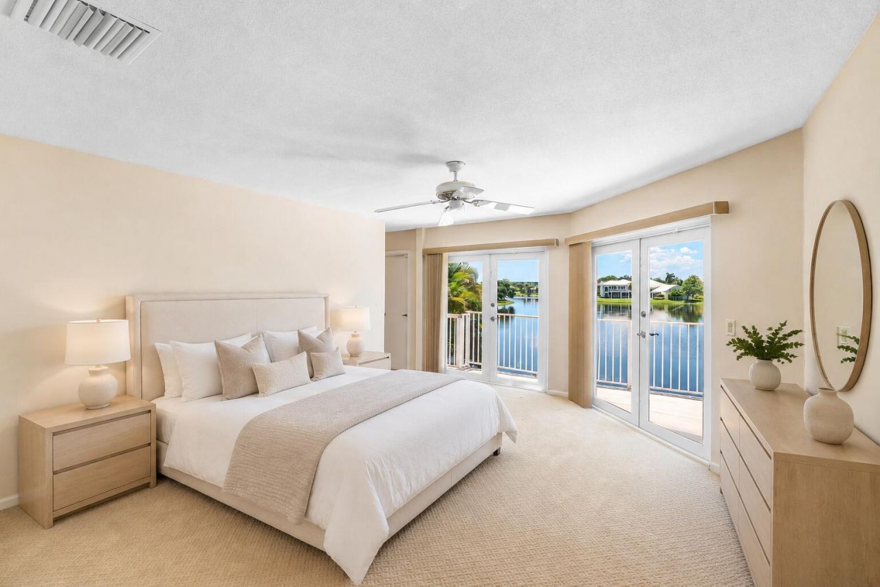 4440 Woodfield Boulevard, Boca Raton, FL 33434 Photo
