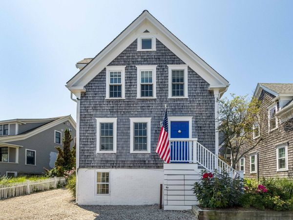 8 Atlantic Ave, Unit A, Provincetown, MA 02657