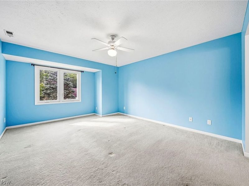 7270 Village Drive, Concord Township, OH 44060 Photo 12