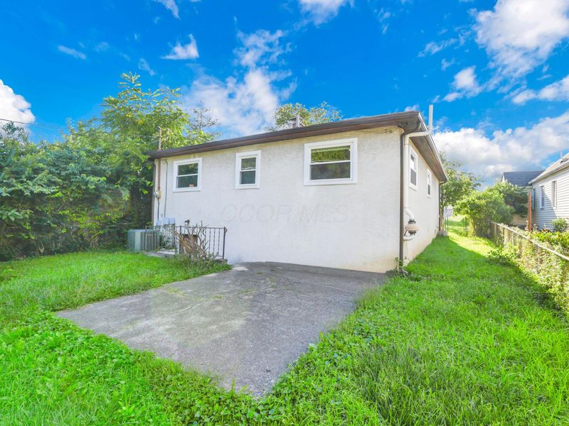 828 Wiltshire Road, Columbus, OH 43204 Photo 35