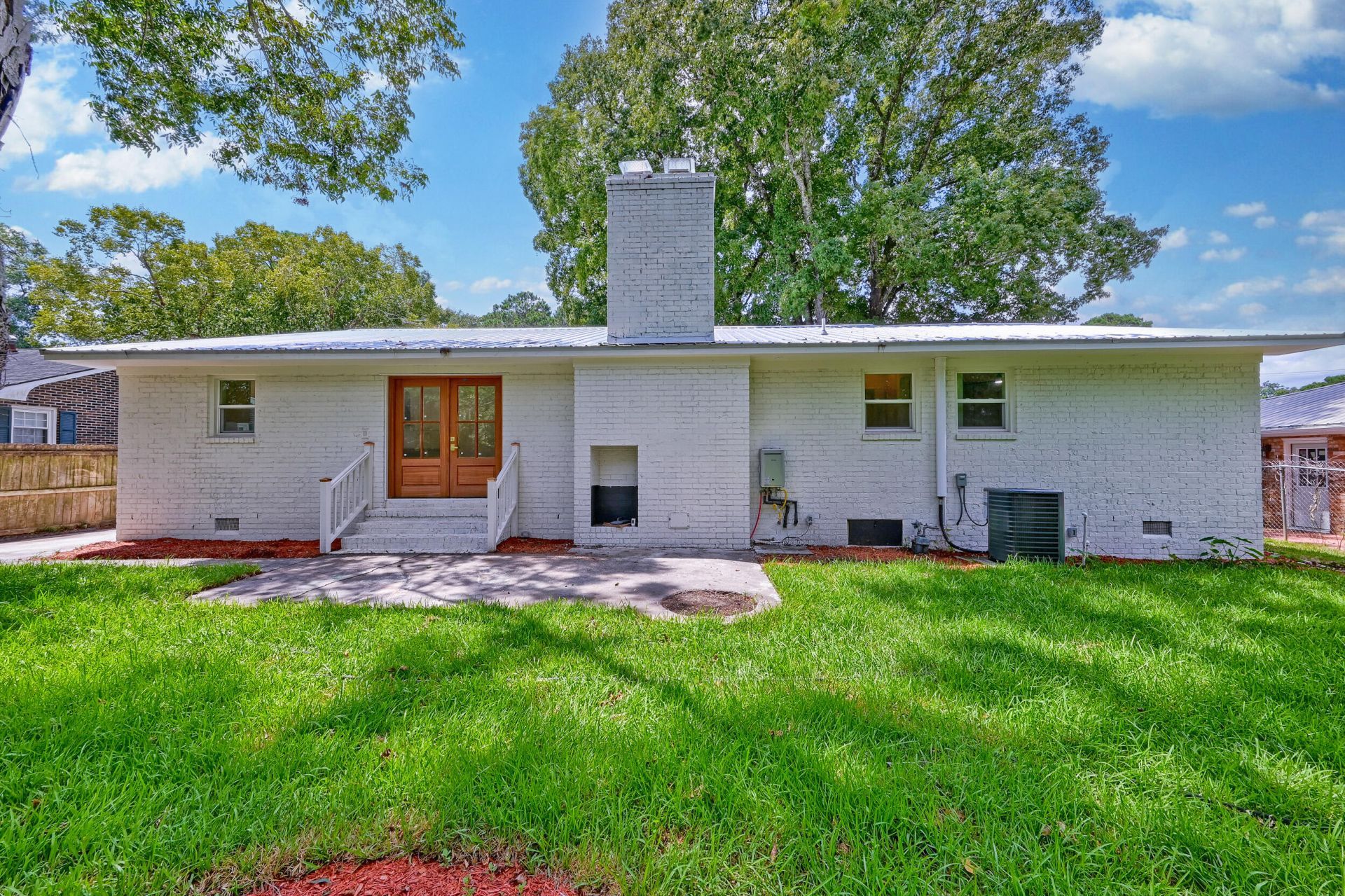 1232 Silverleaf Circle Photo 12