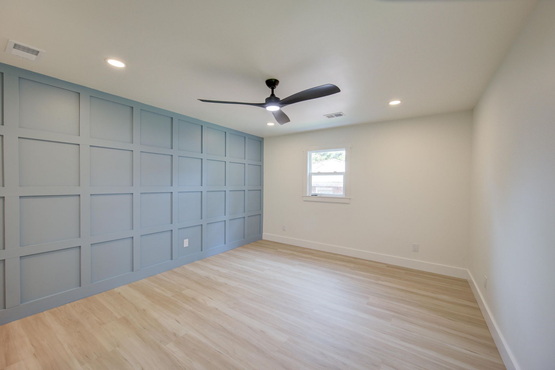 1232 Silverleaf Circle Photo 16
