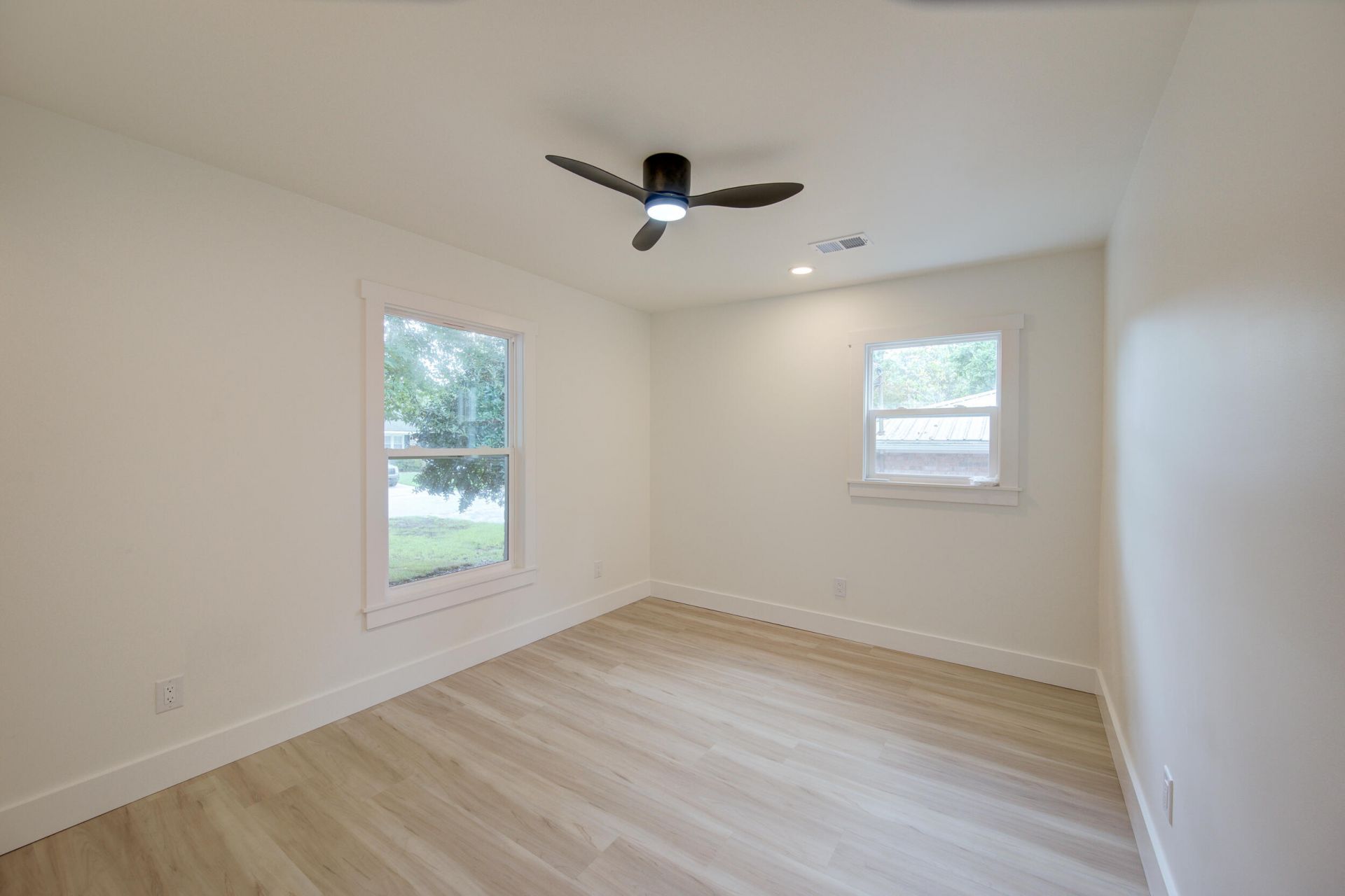 1232 Silverleaf Circle Photo 22